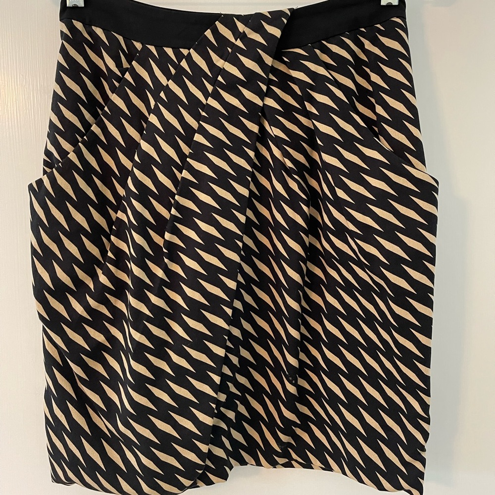 Anthropologie black & white pattern skirt by fei